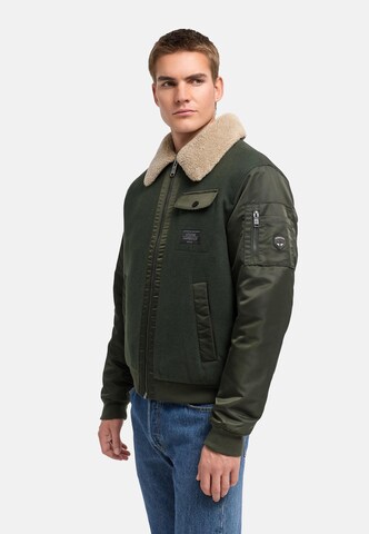 Veste mi-saison 'Somaeel XX' STONE HARBOUR en vert