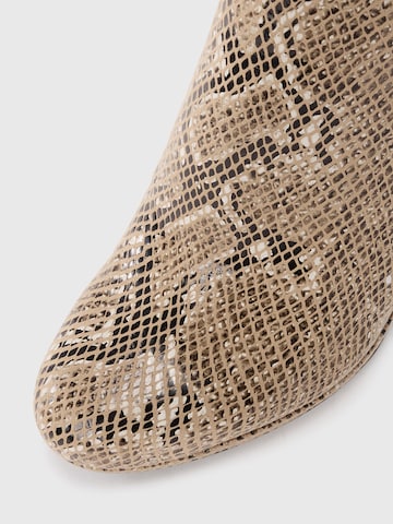 Tamaris Ботильоны в Коричневый