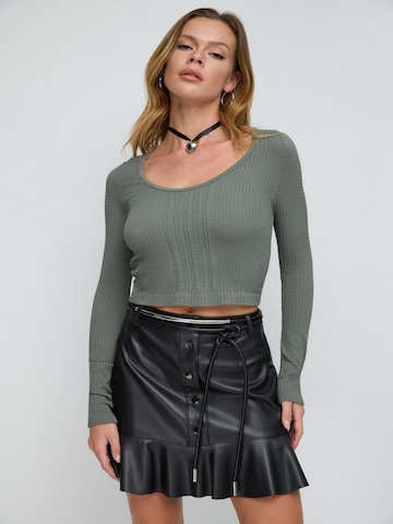 No Matter What Shirt 'Ball' in Groen