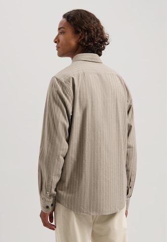 Coupe regular Chemise 'Anthony' Dstrezzed en beige