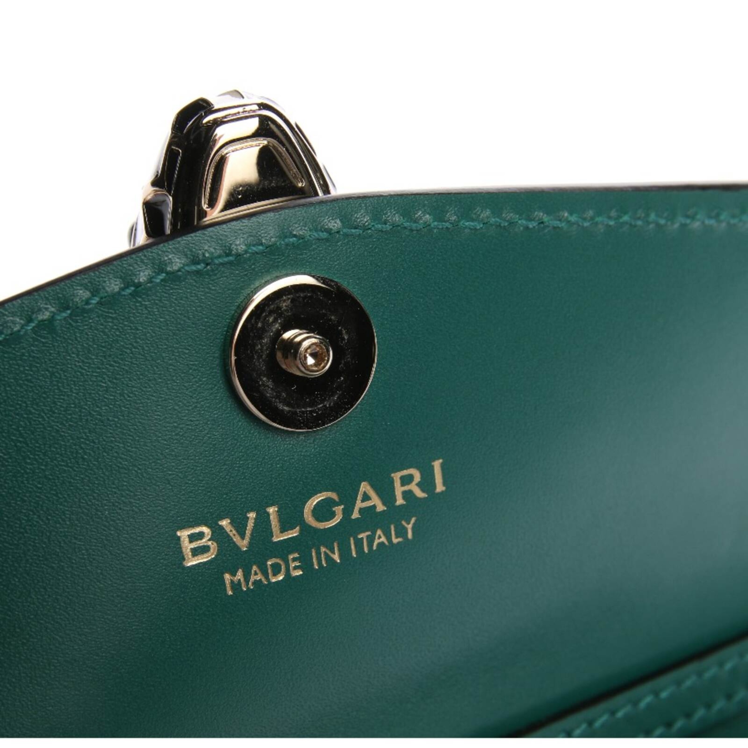 Bulgari Bag in One size in Green
