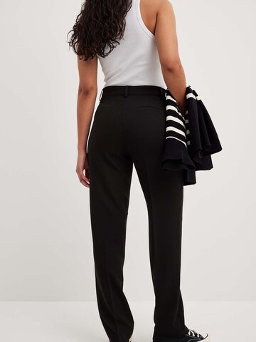 NA-KD Regular Pleat-Front Pants in Black