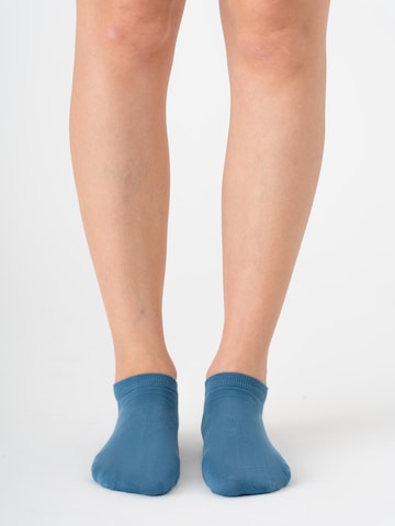 Albero Natur Füßlinge 'Bio-Baumwoll-Sneakersocken Unisex - 2er Pack'‌‌‌ in Blau: Vorderseite