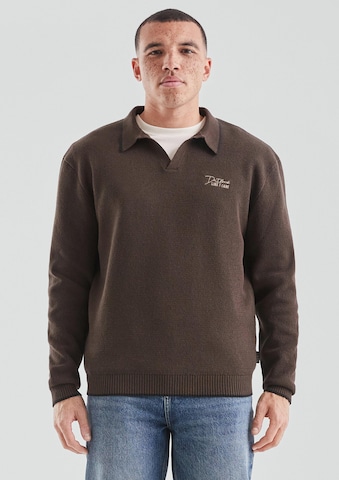 Pull-over QS en marron : devant
