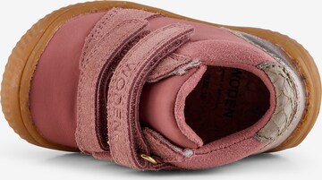 WODEN Kids First-Step Shoes 'Tristan' in Pink