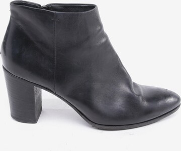 Pantanetti Dress Boots in 41 in Black: front