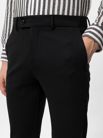 Antioch Slimfit Spodnie w kolorze czarny