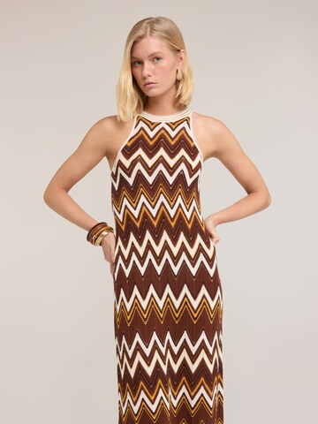 MOTIVI Kleid‌‌‌‌‌‌‌‌‌‌ in Braun