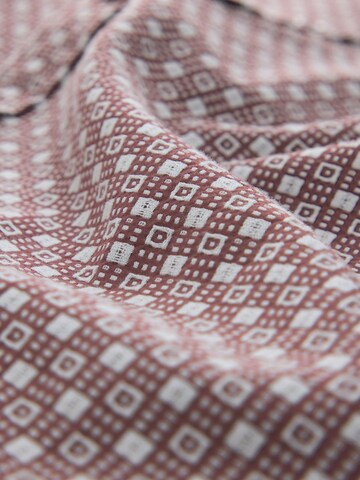 Coupe regular Chemise Next en rouge