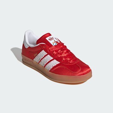 Baskets 'Disney Gazelle' ADIDAS ORIGINALS en rouge