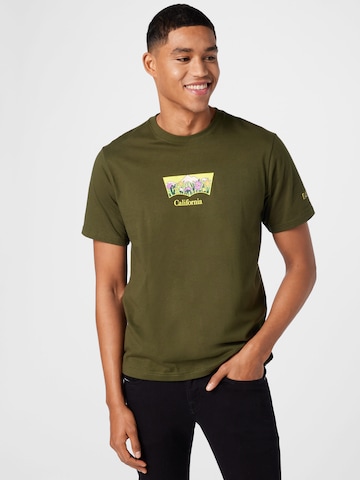 LEVI'S ® Shirt 'Relaxed Fit Tee' in Green: front