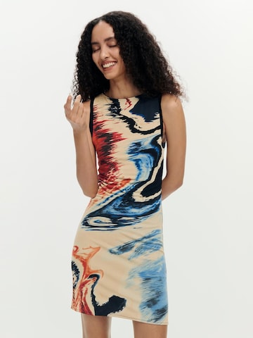 Desigual Šaty – béžová: přední strana