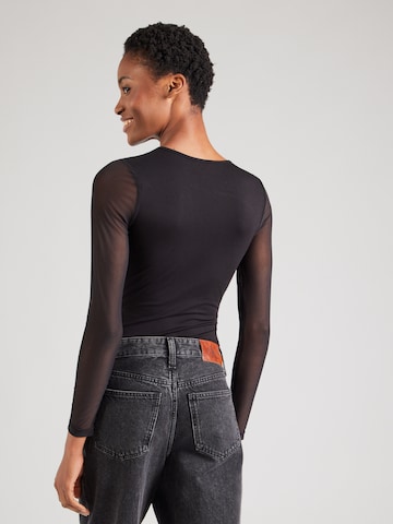 Tricou body 'Gemma' de la ABOUT YOU pe negru