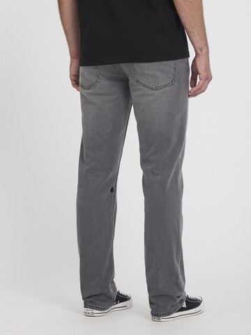 Volcom Regular Jeans 'Solver' in Grau