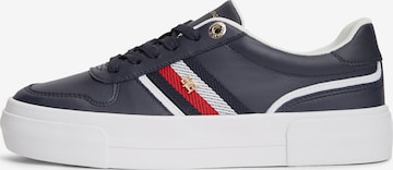 TOMMY HILFIGER Matalavartiset tennarit värissä sininen: etupuoli