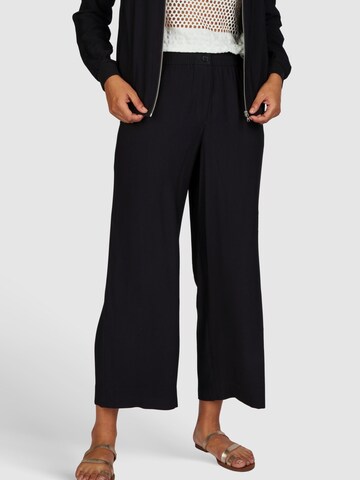 MARC AUREL Loose fit Pants in Black: front