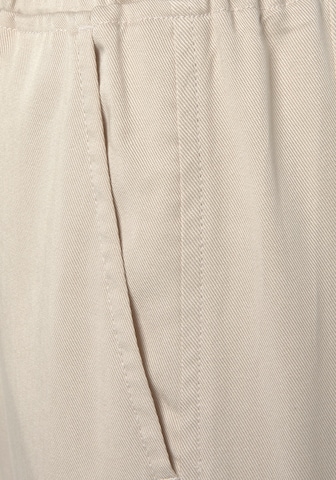 LASCANA Tapered Trousers in Beige