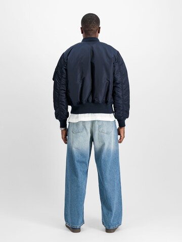 ALPHA INDUSTRIES Kurtka przejściowa 'MA-1 Heritage' w kolorze niebieski