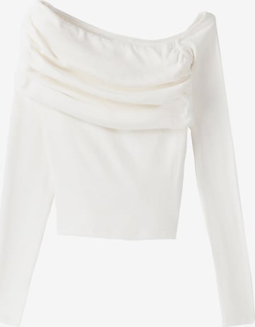 T-shirt Bershka en blanc : devant