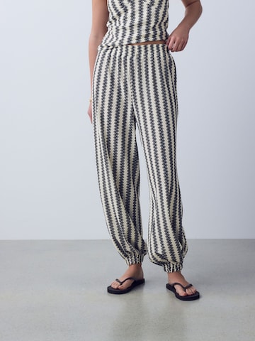 Next Tapered Hose in Schwarz: Vorderseite