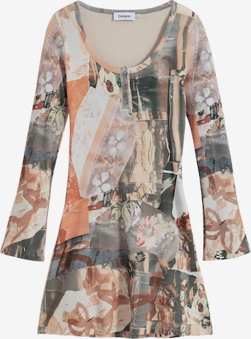 Desigual Mekko värissä musta: etupuoli