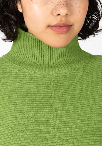 TIMEZONE Sweater in Green