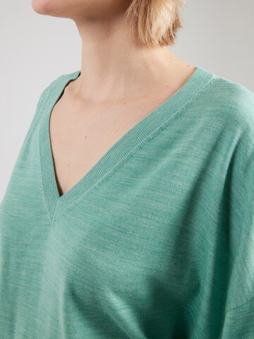 Pull-over & Other Stories en vert