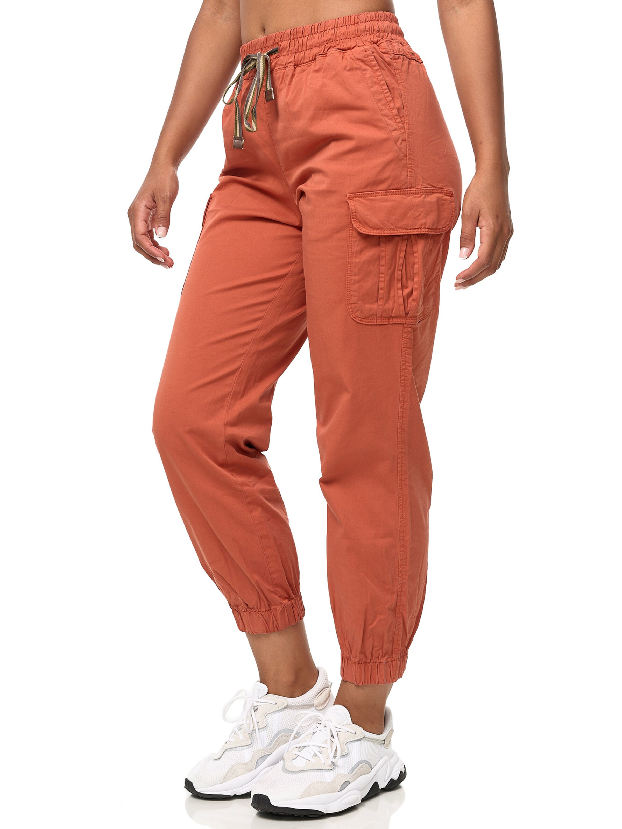 Tazzio Tapered Cargohose 'F600'‌‌‌ in Braun