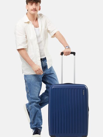 Trolley 'REJOY SPINNER 68/25 TSA' di American Tourister in blu: frontale