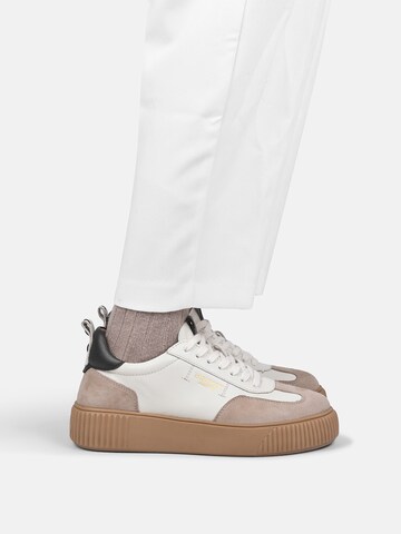 Crickit Platform trainers ' ULA ' in Beige: front