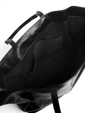 L37 HANDMADE SHOES Ročna torbica 'NOTHING TO LOSE' | črna barva