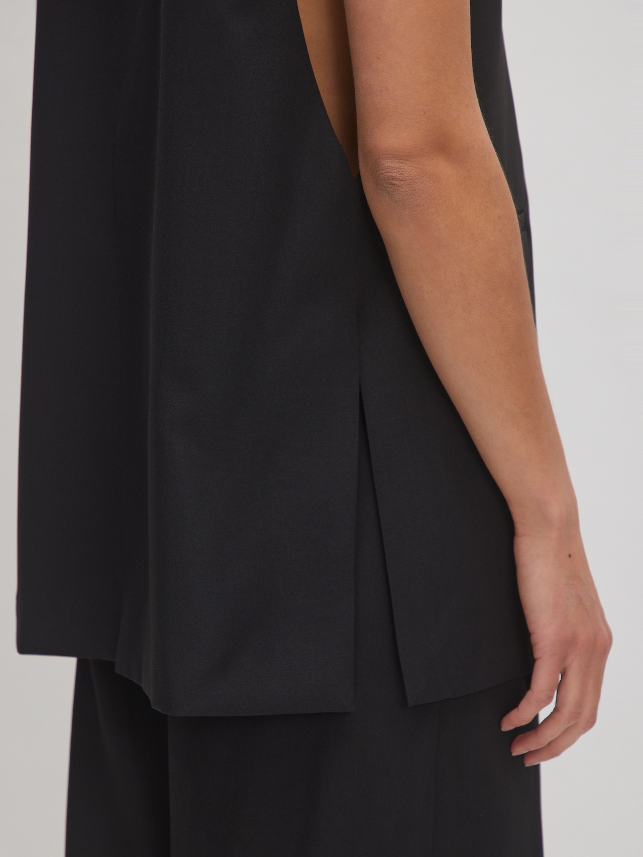 EDITED Produits Gilet 'Silene' noir