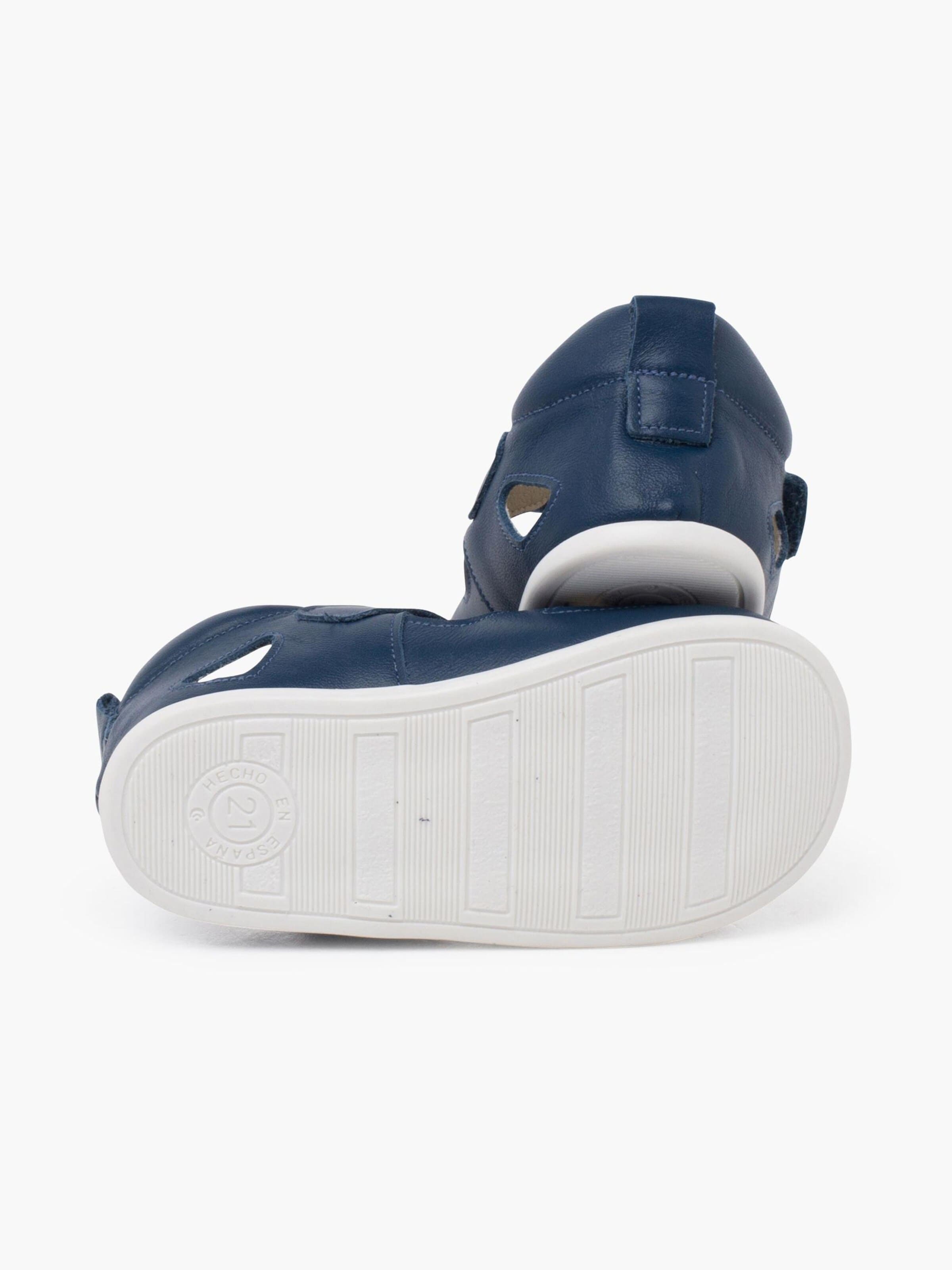 Pisamonas First-Step Shoes in Blue