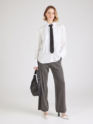 Wide leg Pantaloni 'SLFHELLA' di SELECTED FEMME in grigio