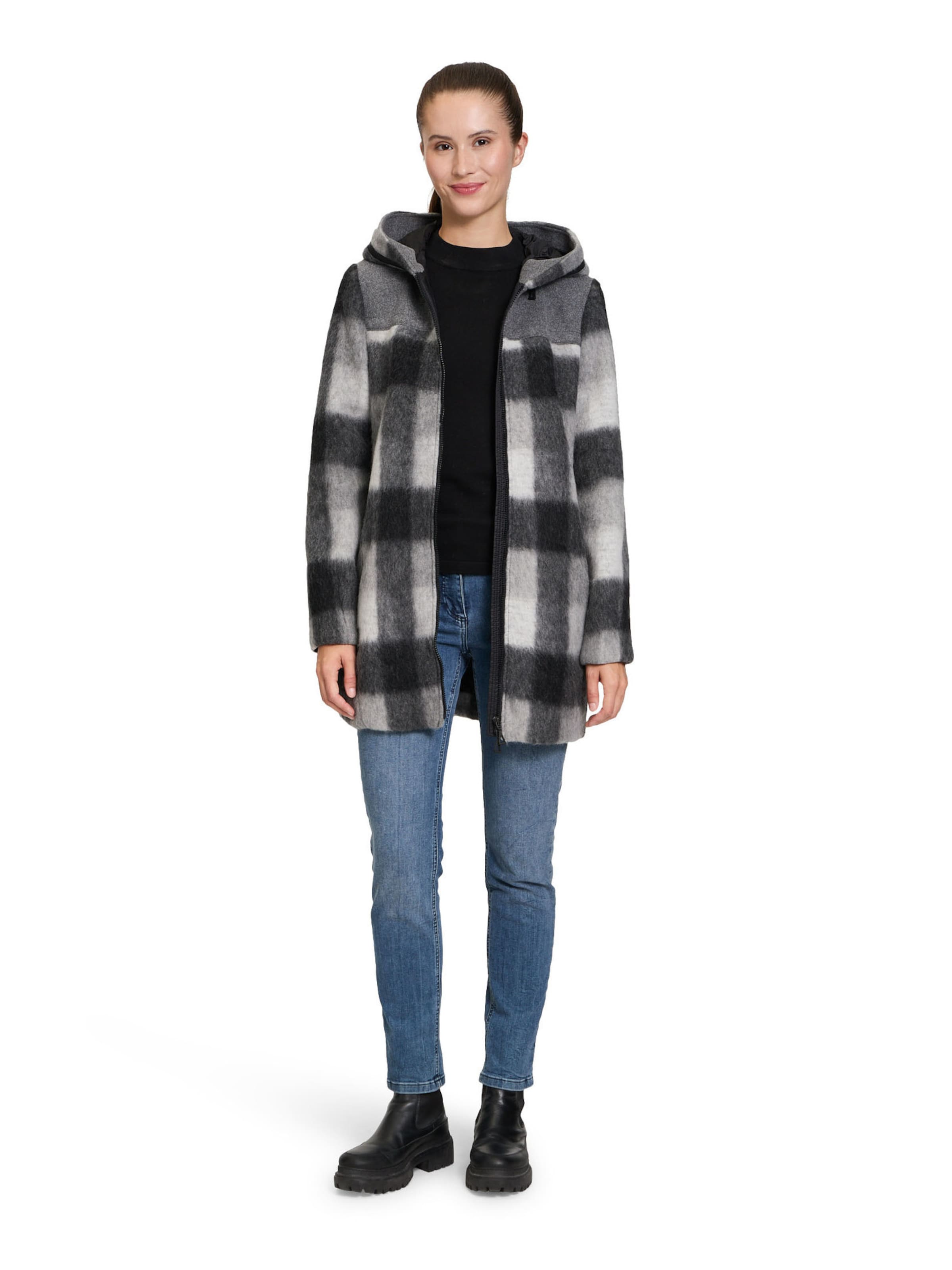 Amber & June Jacke in Grau