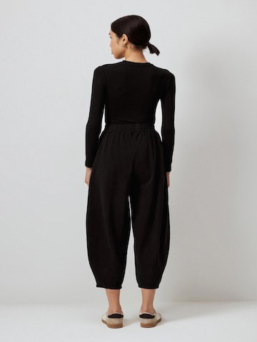 Regular Pantalon Touche Prive en noir