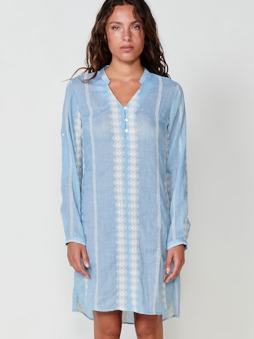 Robe-chemise KOROSHI en bleu : devant