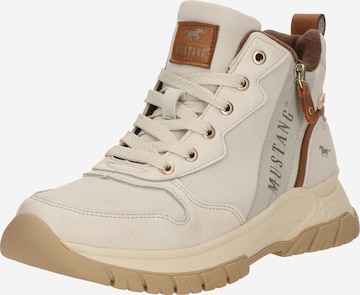 MUSTANG Sneaker high i beige: forside