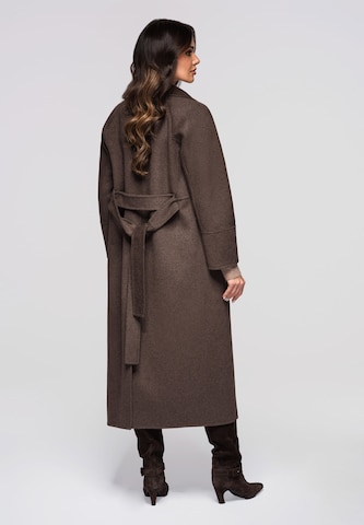 Ombre Tussenmantel in Bruin