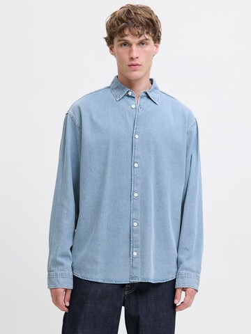 JACK & JONES Comfort fit Button Up Shirt 'JORNorrebro' in Blue: front