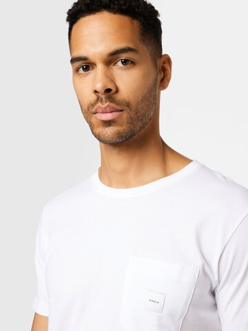 T-Shirt MAKIA en blanc