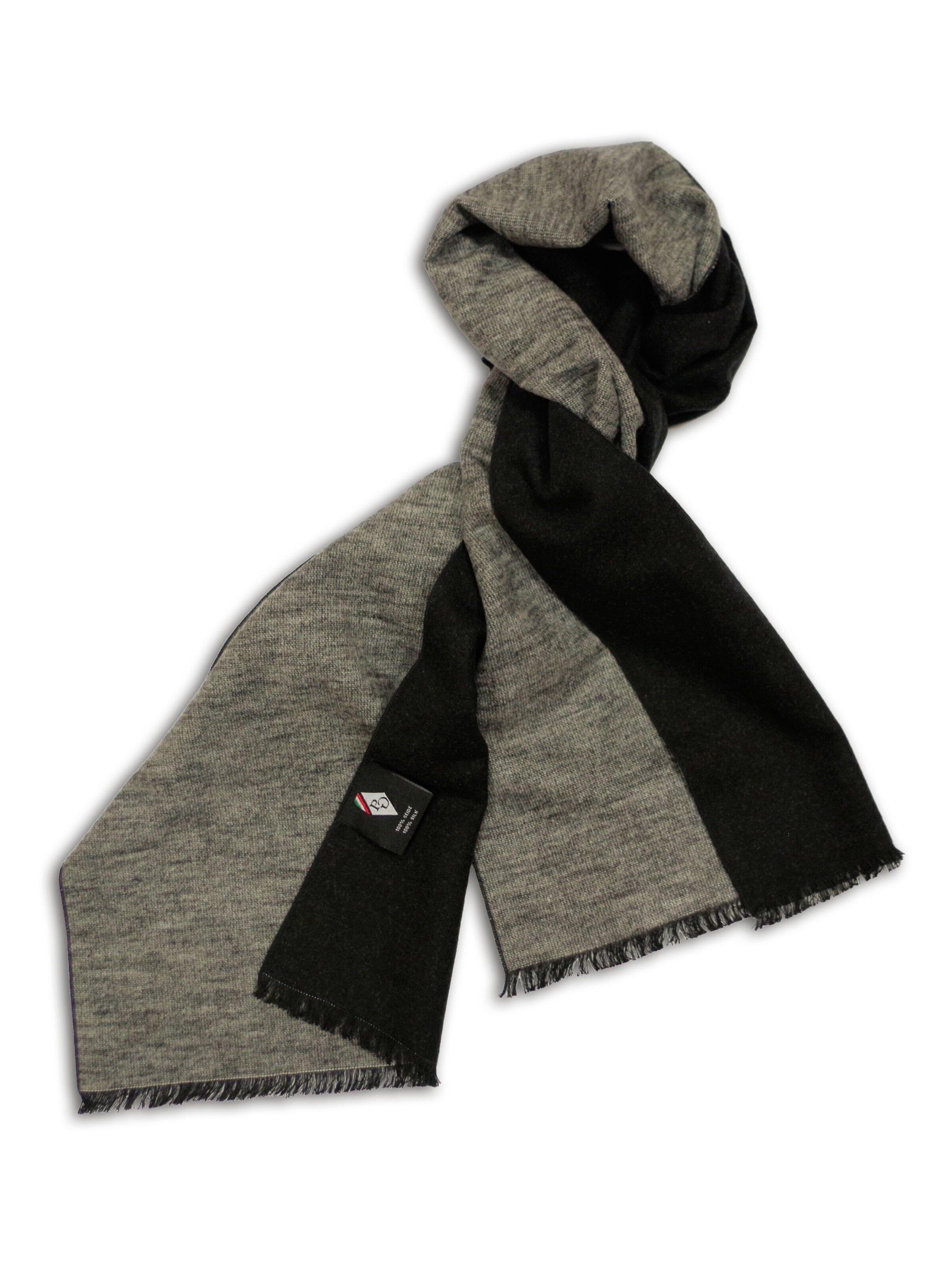 Posh Gear Scarf 'Setafina' in Grey: front