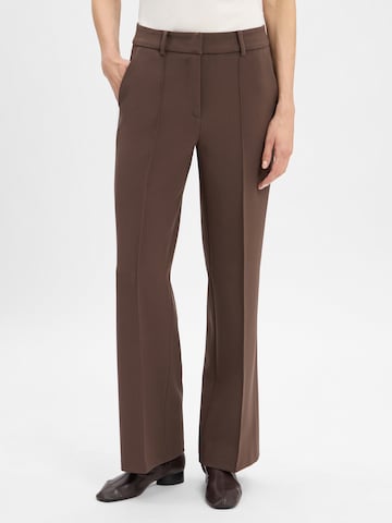 Cambio Loose fit Pleat-front trousers 'Amelie' in Brown: front