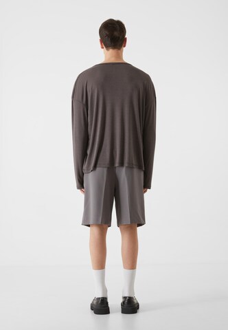 Loosefit Pantaloni con pieghe di Lost Youth in grigio