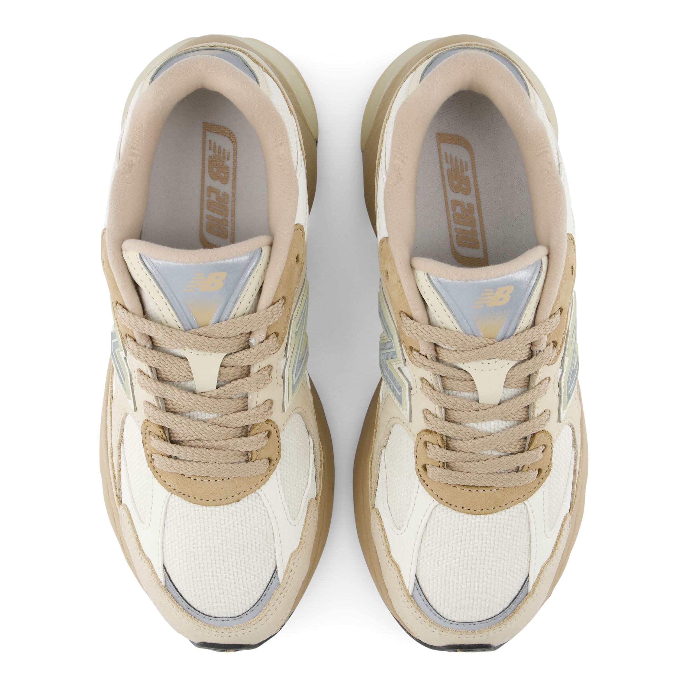 new balance Sneakers '2010' in Beige