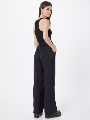 TAIFUN Wide leg Pleated Pants in Black