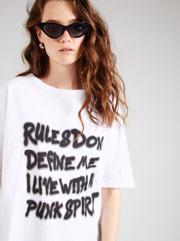 Noisy may T-Shirt 'NMSERA' in Weiß