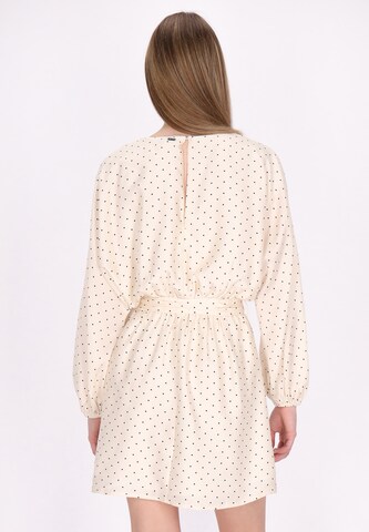 Robe DreiMaster Klassik en beige