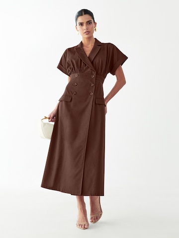 Willa Košilové šaty 'Elise' – hnědá: přední strana