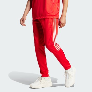 Coupe slim Pantalon de sport 'Tiro' ADIDAS SPORTSWEAR en rouge : devant
